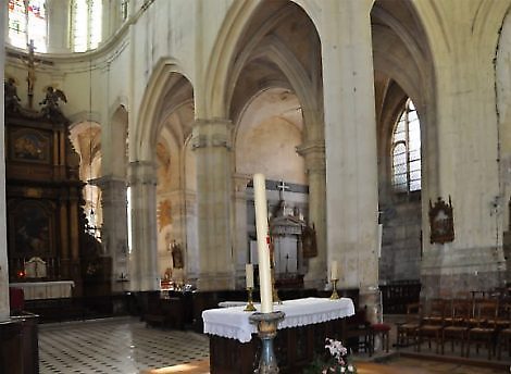 Le chœur et les chapelles du déambulatoire sud