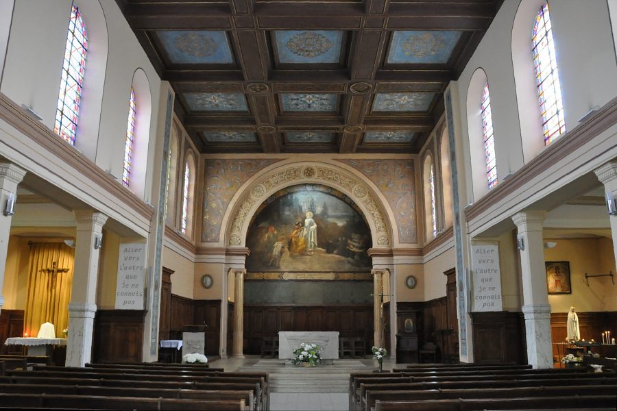 Vue d'ensemble de l'église Sainte-Élisabeth de Hongrie  à Versailles