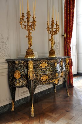 Console de style Boulle