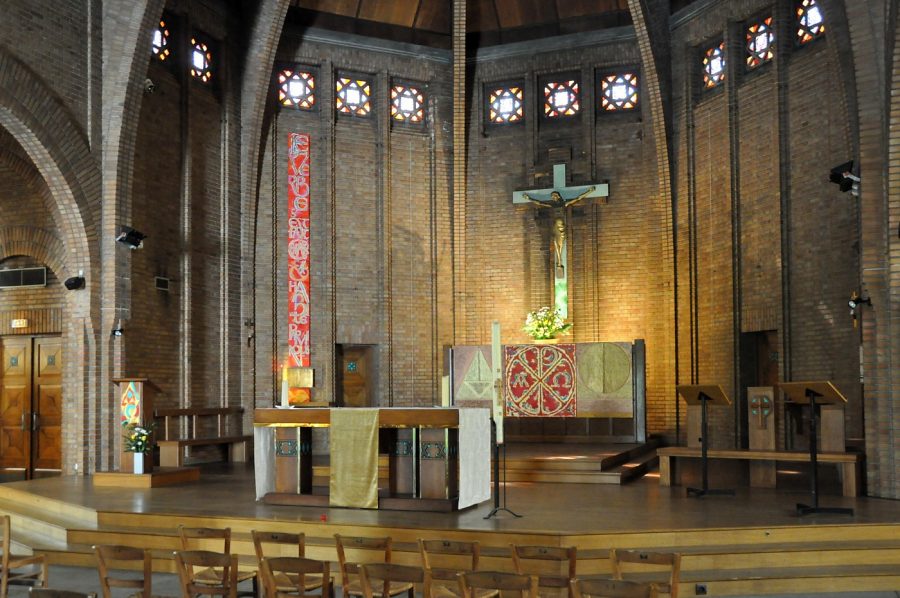 Le chœur de l'église Saint-Joseph