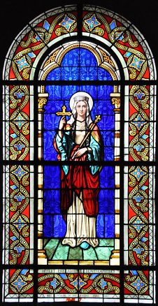 Vitrail de sainte Clotilde, patronne de la donatrice, (Noël Lavergne, Paris 1887)