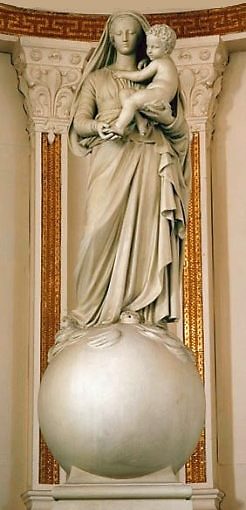 Eglise du Coeur-Immaculé-de-Marie, statue de la Vierge à l'Enfant