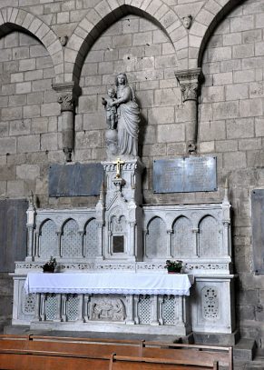 L'autel XIXe siècle du transept nord