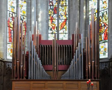 L'orgue du chur date de l'an 2000