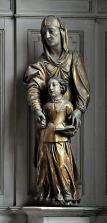 Statue de sainte Anne et de Marie