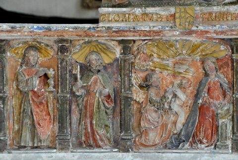 Maître-autel, détail du soubassement Maître-autel, détail du soubassement