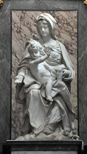 La Vierge dite de l'Archiconfrérie ciselée par César  Bagard (1669)