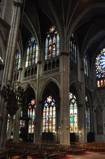 Le bras est du transept et la croisée