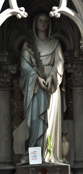 Statue de la sainte Philomène