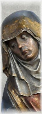 La Vierge dans la Piéta du XVe siècle