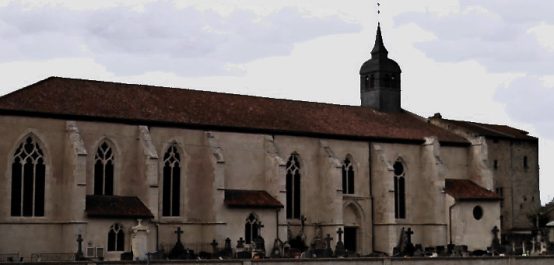 Le mur nord et ses contreforts