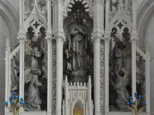 Chapelle absidiale nord : vue partielle du retable de Notre-Dame