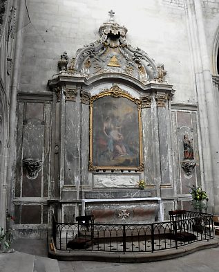 Autel des Agonisants dans le bras nord du transept