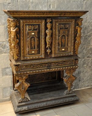 Cabinet à deux portes, Italie Cabinet à deux portes, Italie