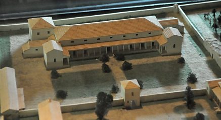 Maquette d'une villa gallo-romaine