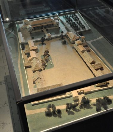 Maquette d'une villa gallo-romaine (ci-dessus et à gauche)