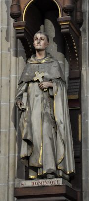 Statue de saint Dominique