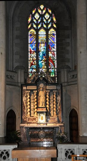 La chapelle de la Vierge dans l'absidiole nord