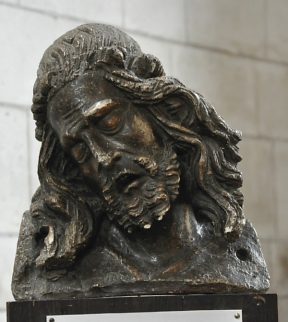 Tête de Christ du calvaire d'Arras