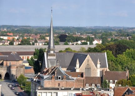 L'église Notre–Dame vue du beffroi