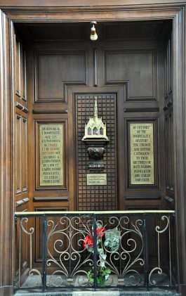 Le Mémorial et le reliquaire de saint John Southworth