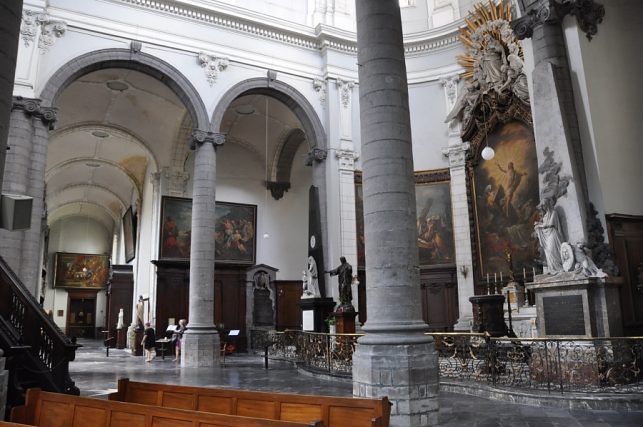 Croisillon gauche du transept