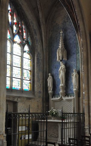 Retable XIXe siècle d'une chapelle sur le côté nord