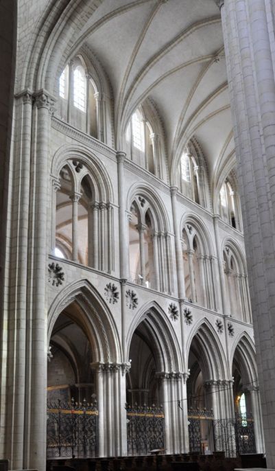 Abbaye-aux-Hommes à Caen, élévations