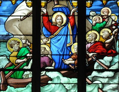 Vitrail : Jésus apaise la tempête (Boulanger, fin du XIXe siècle)