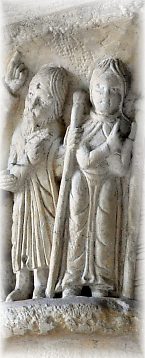 Dieu demande à Abraham de continuer son chemin, détail d'un chapiteau Dieu demande à Abraham de continuer son chemin, détail d'un chapiteau