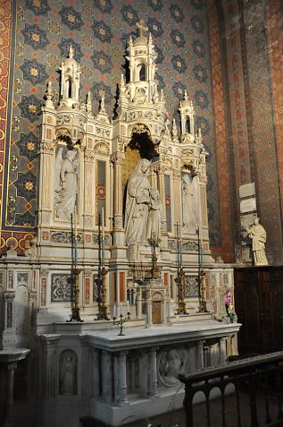 Autel de la chapelle latérale Sainte-Anne