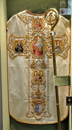 chasuble d'évêque, Trésor de la cathédrale