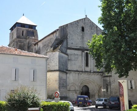 Vue d'ensemble de l'église