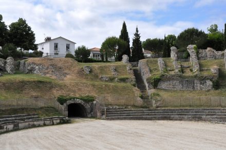 À l'opposé de la Grande Porte, la Porte des Morts