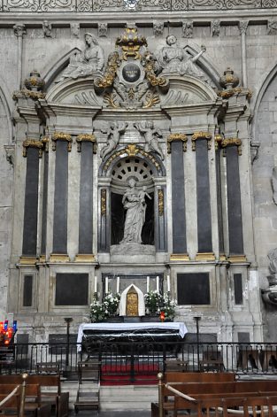 Autel de la Vierge