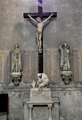 Le Calvaire dans le croisillon sud du transept