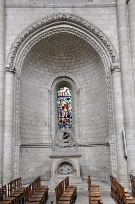 Chapelle latérale de la Piéta