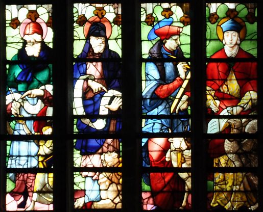 Les quatre évangélistes dans le vitrail de Nicolas Le Prince Les quatre évangélistes dans le vitrail de Nicolas Le Prince