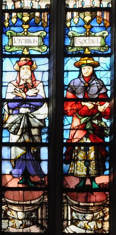 Deux prophètes dans le bras sud du transept Deux prophètes dans le bras sud du transept