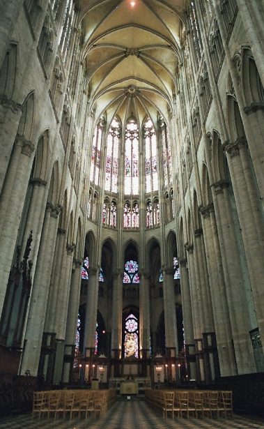 Vue d'ensemble du choeur et de l'abside Vue d'ensemble du chur et de l'abside