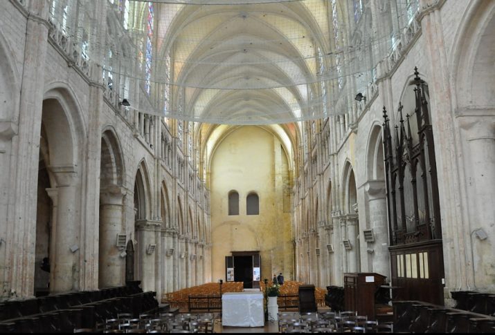 La nef vue depuis le chœur