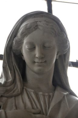 Statue de la Vierge