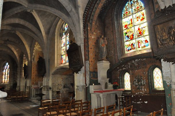 Suite de chapelles latérales dans le bas-côté  sud