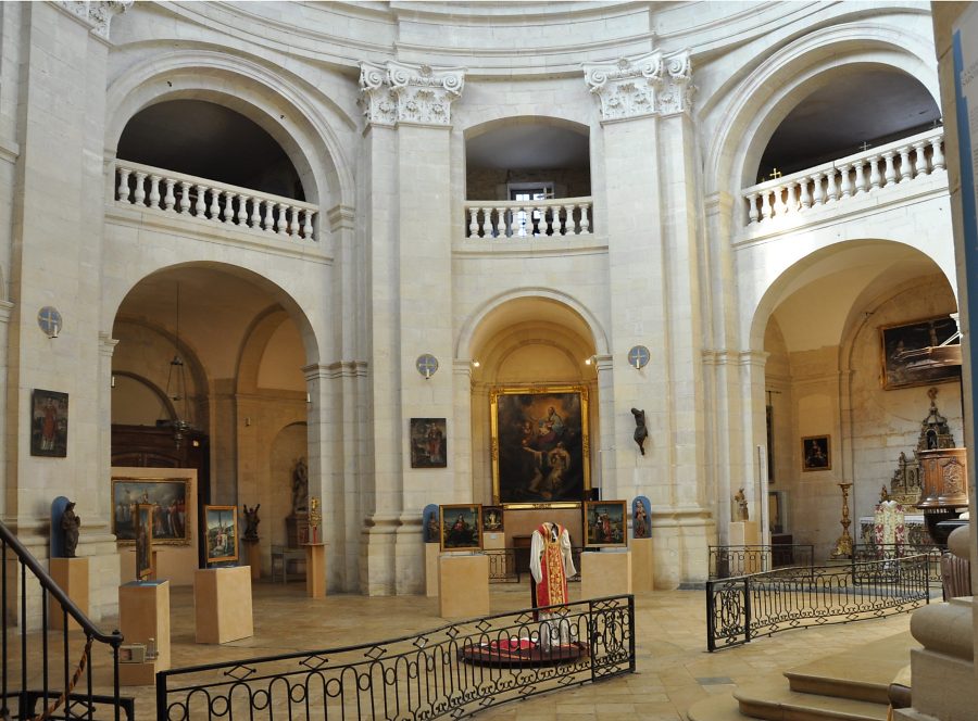 La rotonde l'église Sainte-Anne devenue musée d'Art Sacré