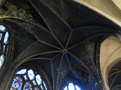 La voûte à liernes et tiercerons de la chapelle Saint-Roch