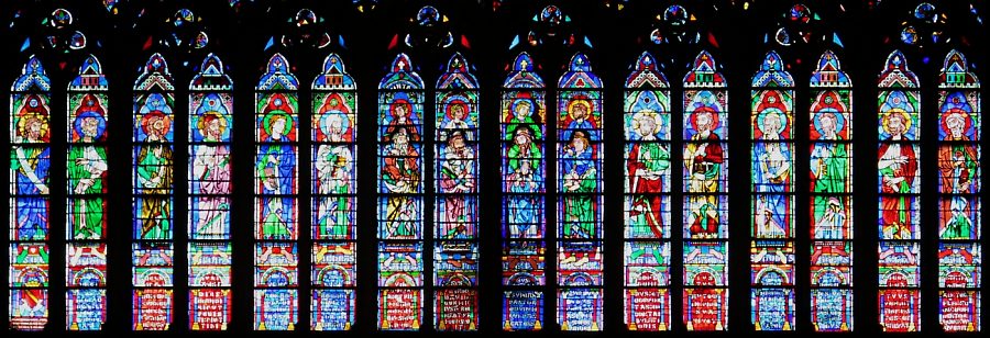 La galerie de saints dans le bras sud du transept (totalité)