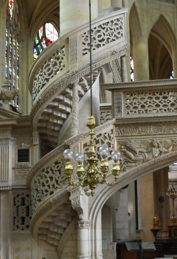 L'escalier sud du jubé