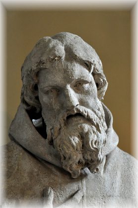 Statue de saint Fran�ois de Paule (1416-1508), d�tail