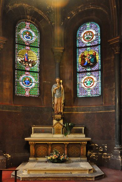 La chapelle absidiale droite Sainte–Geneviève