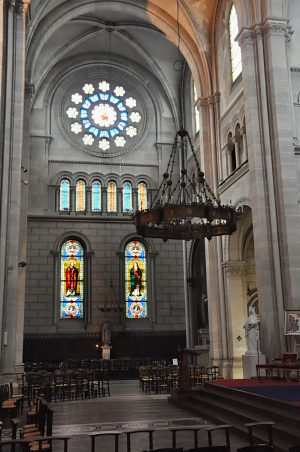 La chapelle Saint-Augustin dans le transept gauche
